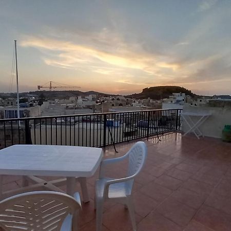 Sunset Suite Victoria Esterno foto